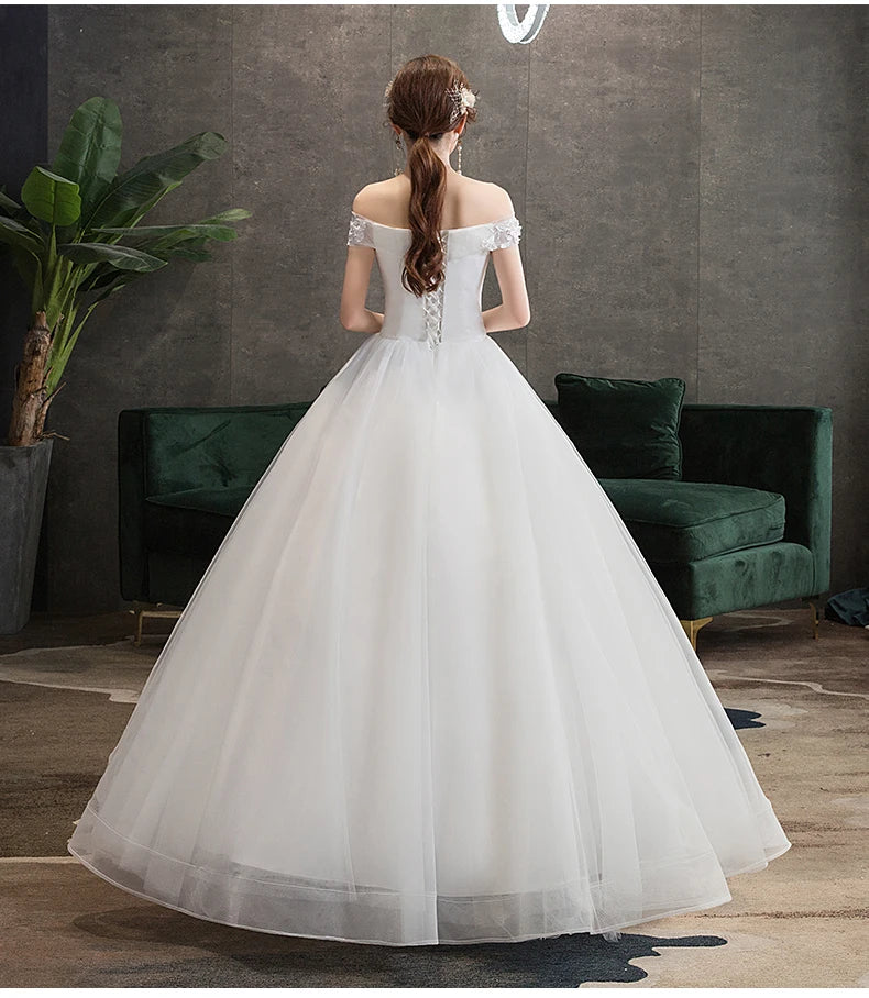 Wedding Dress 2023 New Sexy V-neck Ball Gown Princess Vintage Wedding Dresse Luxury Lace Wedding Gowns Plus Size