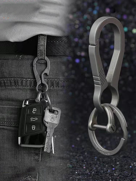 High-End Titanium Keychain Luxury Men Car Key Chain Key Ring Ultra Lightweight EDC Carabiner Holder The Best Gift For Men