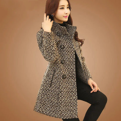 New Women's Wool Blends Coat Winter 2024 Autumn Fashion Elegant Mother Turtleneck Plaid Slim Long Tweed Woolen Outerwear Female