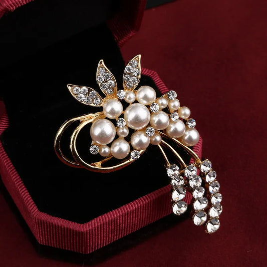 ZOSHI Fashion Jewelry Vintage Gold Color Brooch Pins Austria Crystal Imitation Pearl Flower Brooch Wedding Accessories