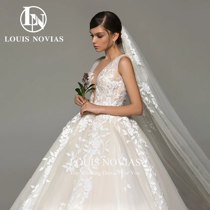 LOUIS NOVIAS Wedding Dresses For Women 2023 Elegant Backless Beaded Flowers Embroidery Sleeveless Wedding Gown Vestidos De Novia