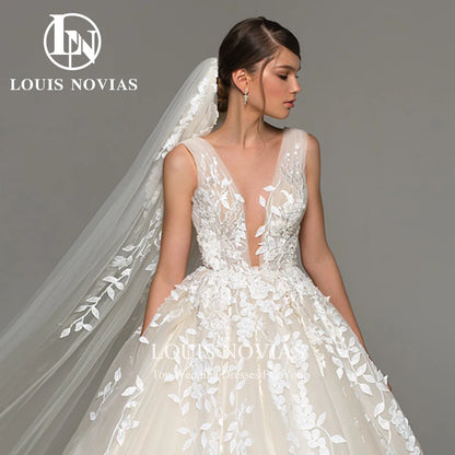 LOUIS NOVIAS Wedding Dresses For Women 2023 Elegant Backless Beaded Flowers Embroidery Sleeveless Wedding Gown Vestidos De Novia