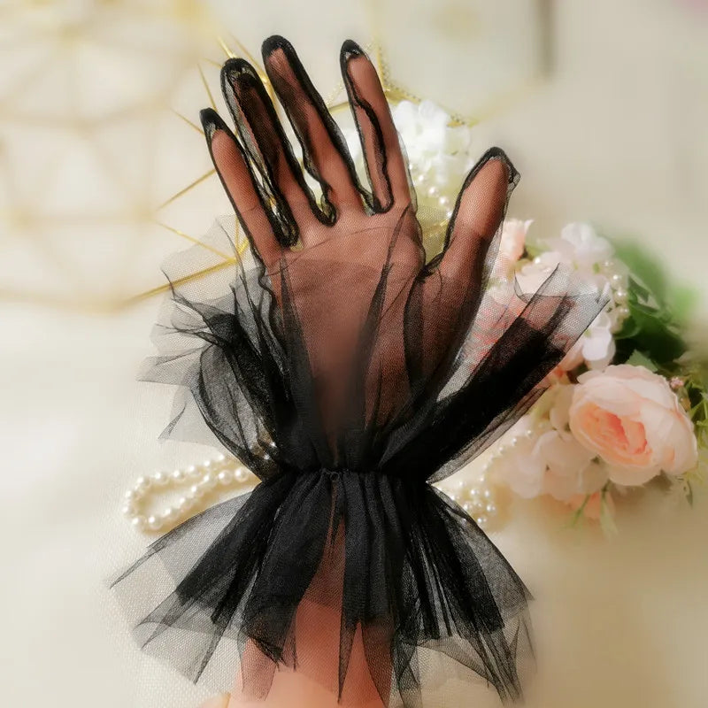 Short Sheer Tulle Gloves Wedding Bride Dress Gloves Fashion White Black Dot Transparent Mitten Wrist Length Bridal Gloves Women