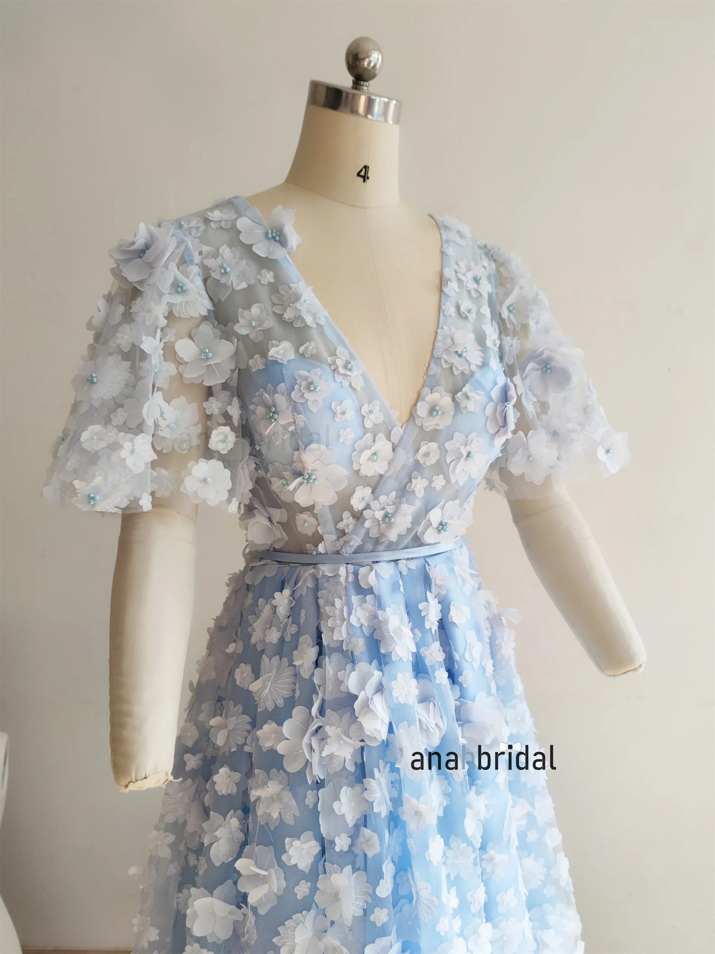 Sky Blue Floral Lace Wedding Dress / Deep V Neckline Anniversary Party Dresses/Prom DressCustom Sizes/Colors