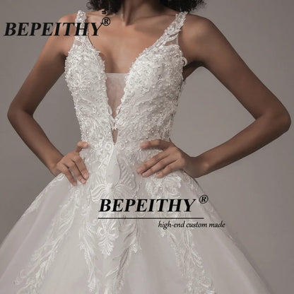 BEPEITHY Deep V Neck Lace Wedding Dress 2022 For Women Indian Bride Princess Ivory Bridal Bouquet Gown Sleeveless Court Train