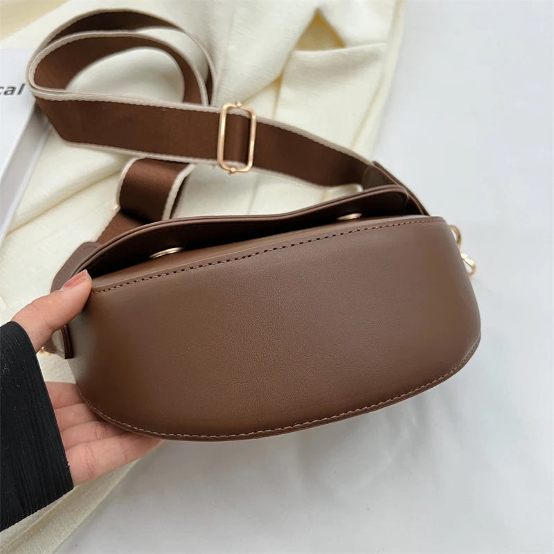 Small Leather Saddle Armpit Bags for Women 2023 Summer Chain Shoulder Crossbody Bag Ladies Vintage Underarm Handbags bolsa