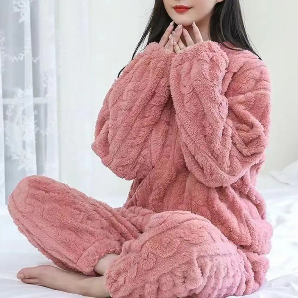 1 Set Winter Pajamas Warm Plush 2-Piece Sleepwear Set Stylish Comfortable Pullover And Pants for Autumn Winter