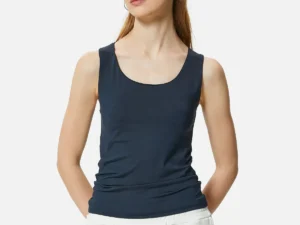 Basic Sleeveless Tank Top